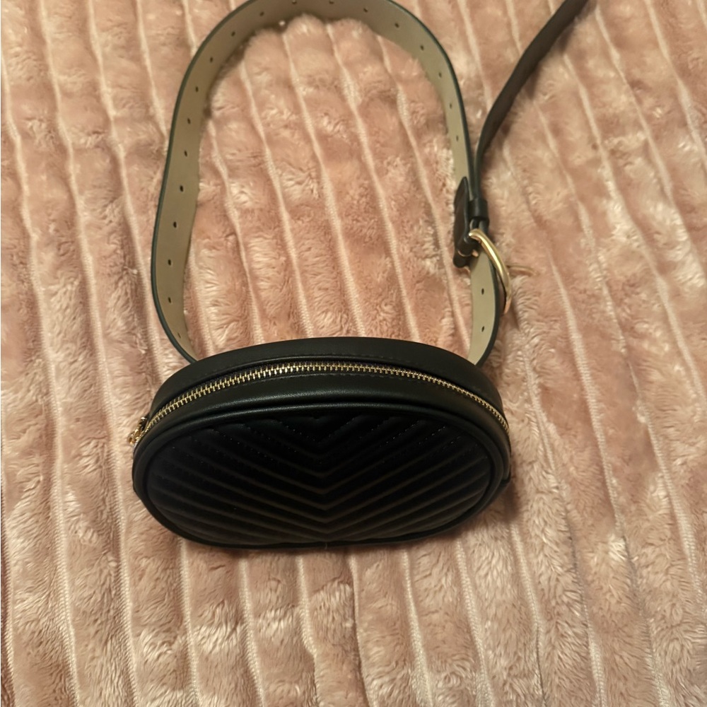Black Quilted Belt Bag - Picture 2 of 5
